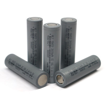باتری لیتیومی قابل شارژ کوچک 2600mah 18650 برای ماشین های اسباب بازی
